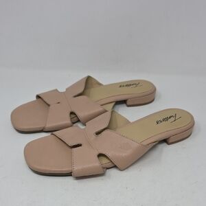 Trotters Pink Mules Elegant Slip-On Design Women's Size 7W